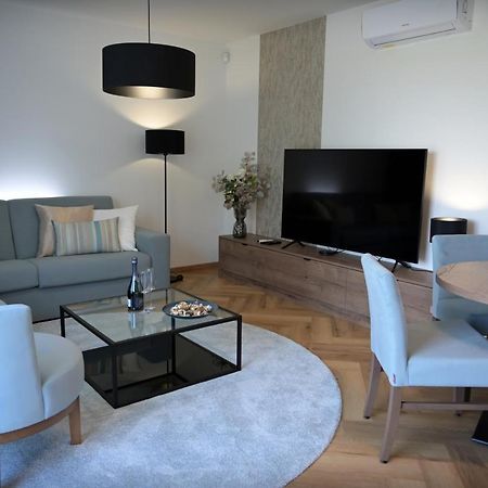 Apartman Golfballs Sajdikove Humence 外观 照片